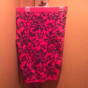 Body hugging skirt